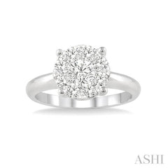 Lovebright Essential Diamond Engagement Ring