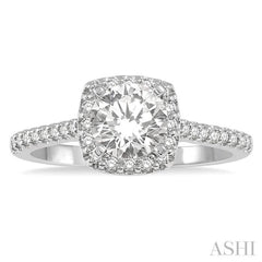 Round Shape Halo Diamond Engagement Ring