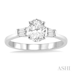 Oval Shape Diamond Engagement Ring