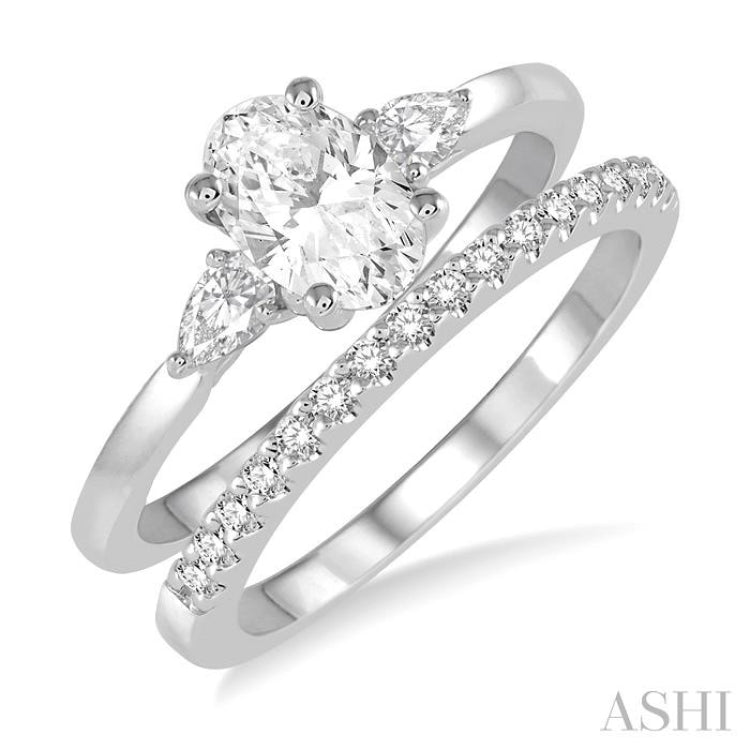 Oval Shape Diamond Wedding Set