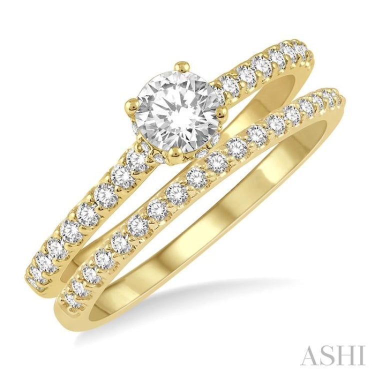 Round Shape Diamond Wedding Set