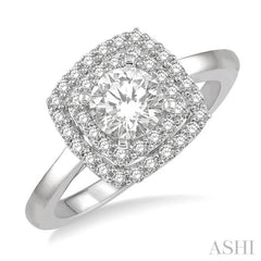 Round Shape Halo Diamond Engagement Ring