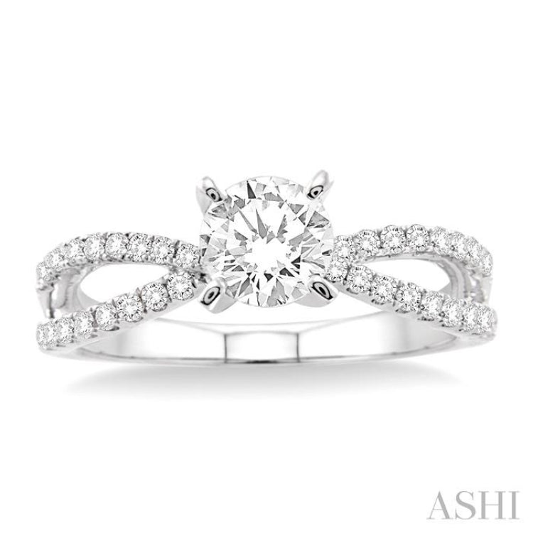 Round Shape Semi-Mount Diamond Engagement Ring