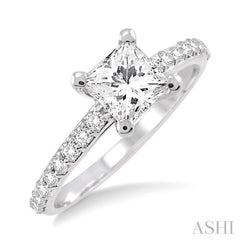 Princess Shape Diamond Engagement Ring