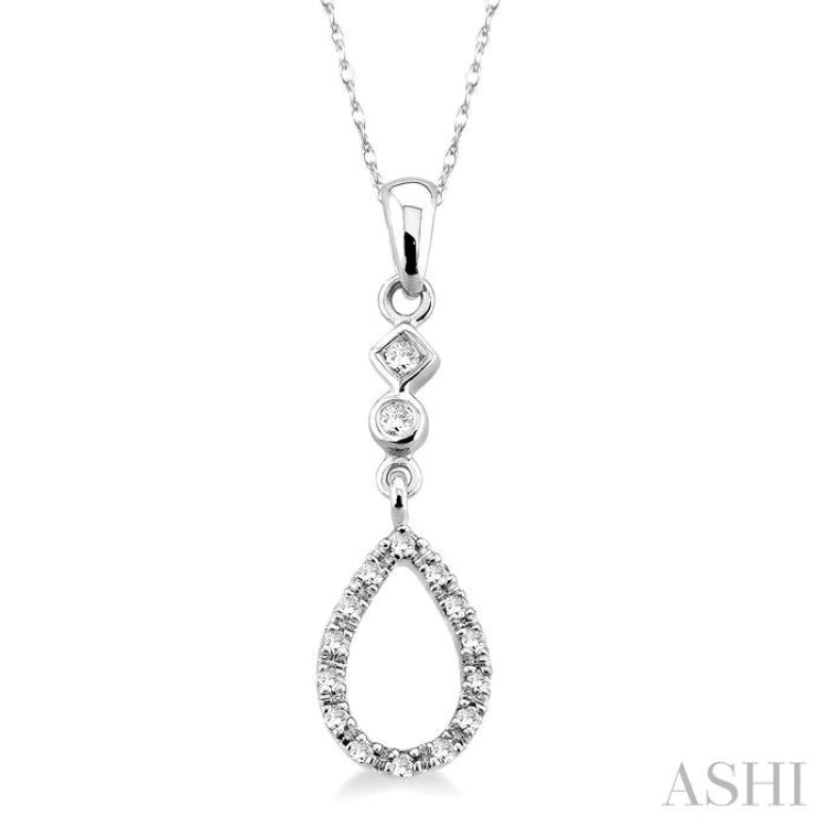 Pear Shape Diamond Pendant