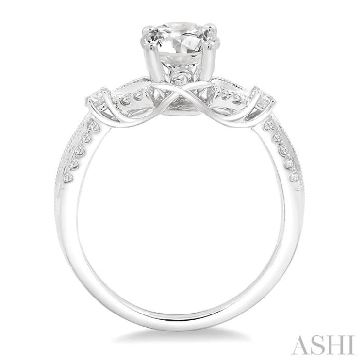 Round Shape Semi-Mount Diamond Engagement Ring