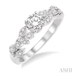 Round Shape Semi-Mount Diamond Engagement Ring