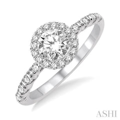 Round Shape Halo Diamond Engagement Ring