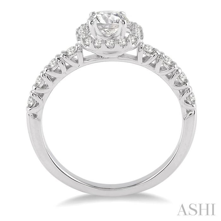 Round Shape Halo Diamond Engagement Ring