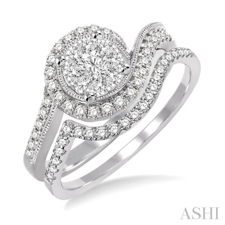 Lovebright Halo Diamond Wedding Set