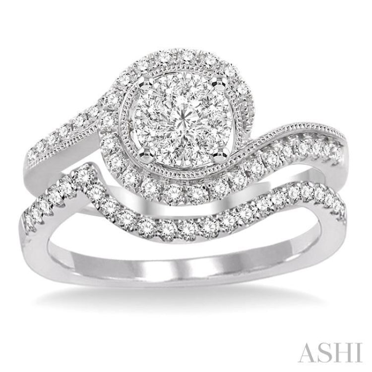 Lovebright Halo Diamond Wedding Set