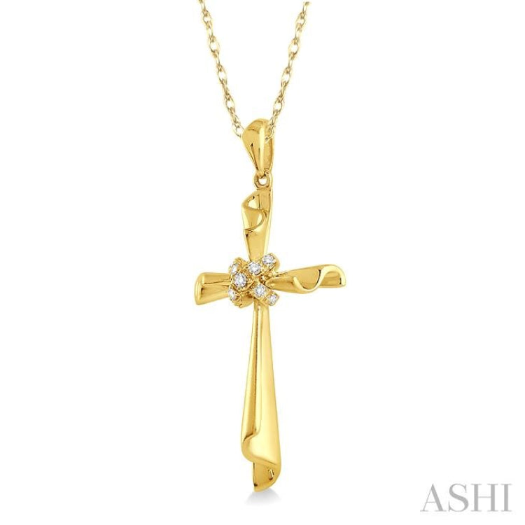 Cross Diamond Fashion Pendant