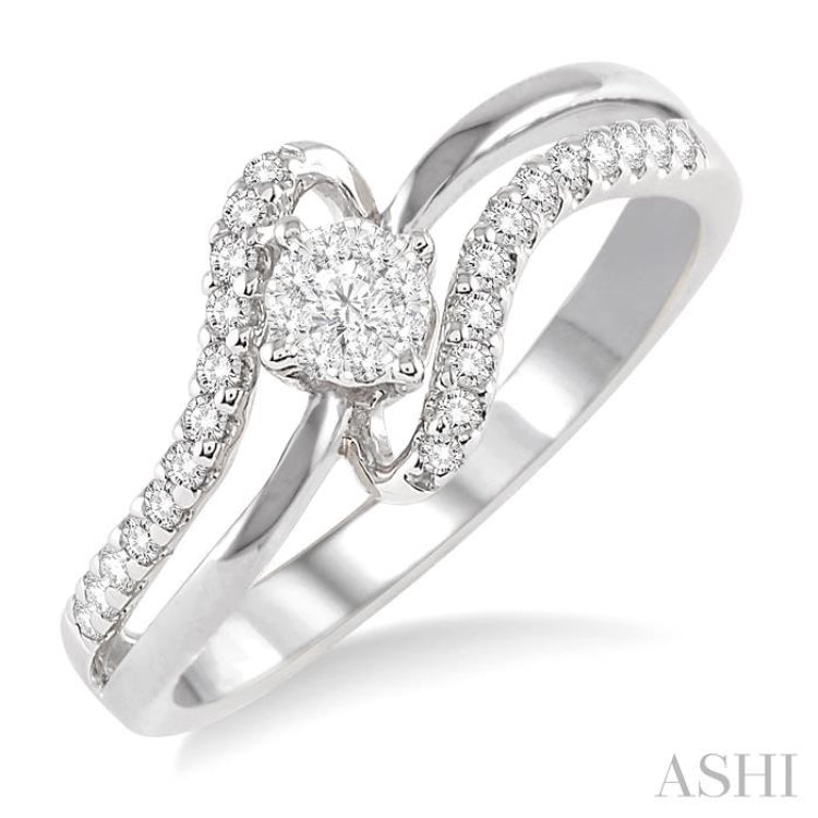 Round Shape Lovebright Diamond Fashion Ring