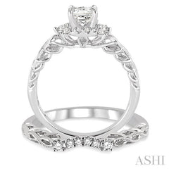 Princess Shape Halo Diamond Wedding Set