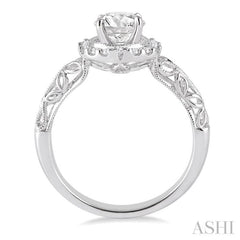 Round Shape Halo Diamond Engagement Ring