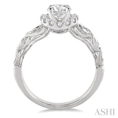 Round Shape Halo Diamond Engagement Ring