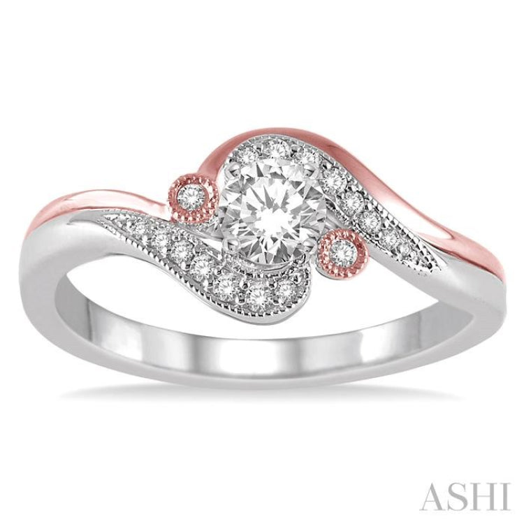 Round Shape Diamond Engagement Ring