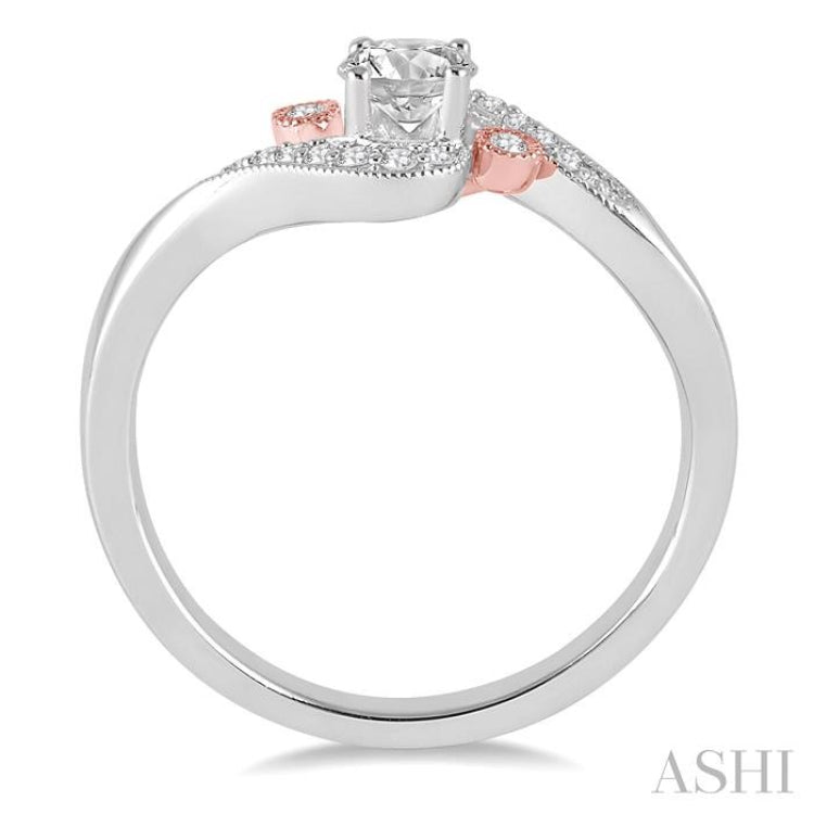 Round Shape Diamond Engagement Ring