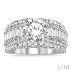 Round Shape Semi-Mount Diamond Engagement Ring