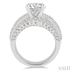 Round Shape Semi-Mount Diamond Engagement Ring