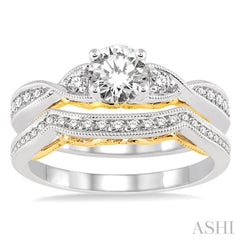 Round Shape Diamond Wedding Set