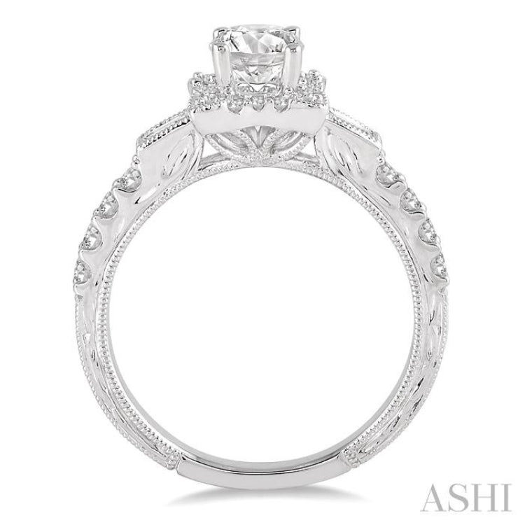 Round Shape Diamond Engagement Ring