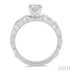 Round Shape Diamond Engagement Ring