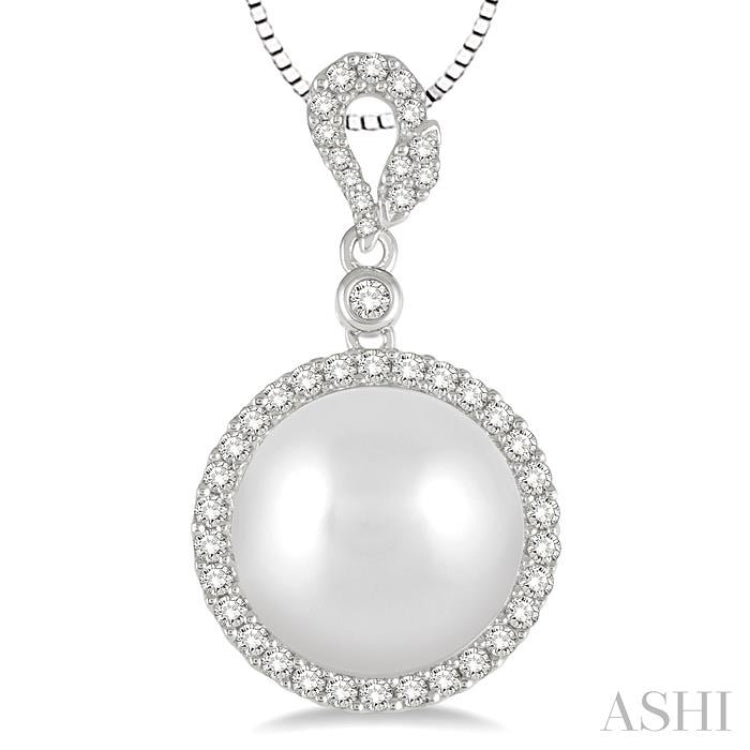 Pearl & Halo Diamond Pendant