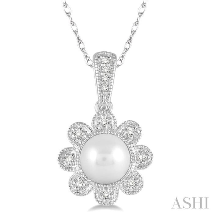 Flower Pearl & Diamond Pendant