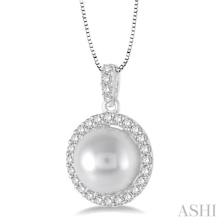 Pearl & Halo Diamond Pendant