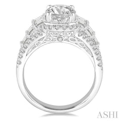 Round Shape Semi-Mount Diamond Engagement Ring