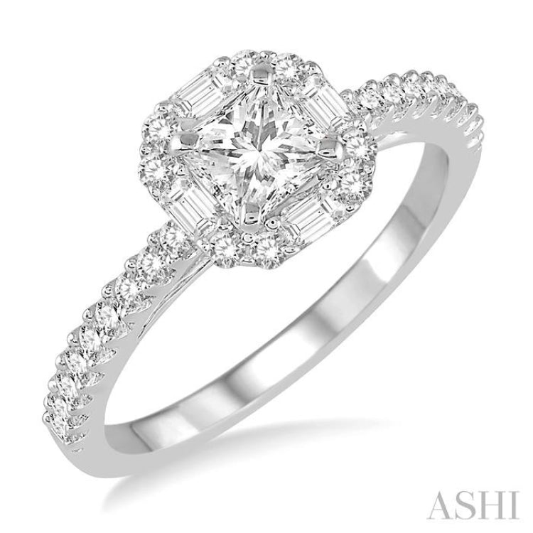 Princess Shape Halo Diamond Engagement Ring