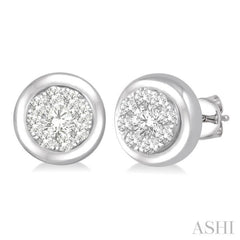 Round Shape Lovebright Essential Diamond Stud Earrings