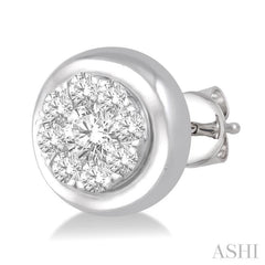 Round Shape Lovebright Essential Diamond Stud Earrings