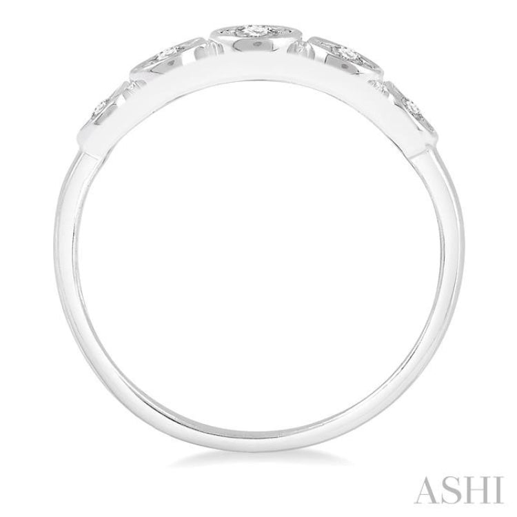 Stackable Round Shape Diamond Promise Ring