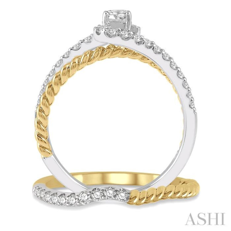 Round Shape Diamond Wedding Set