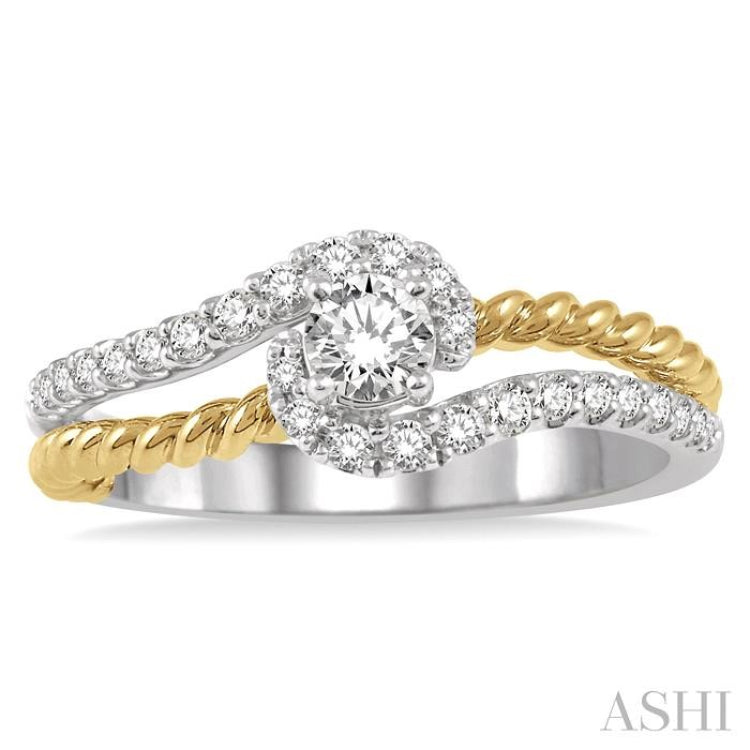 Round Shape Semi-Mount Diamond Engagement Ring