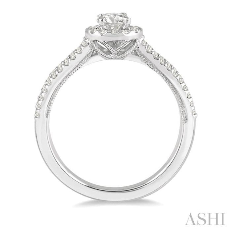 Round Shape Halo Diamond Engagement Ring