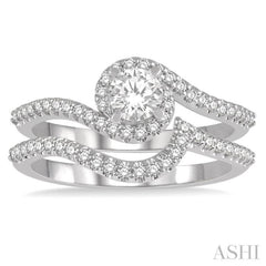 Round Shape Halo Diamond Wedding Set