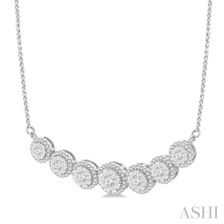 Halo Lovebright Diamond Necklace