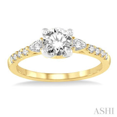 Round Shape Semi-Mount Diamond Engagement Ring