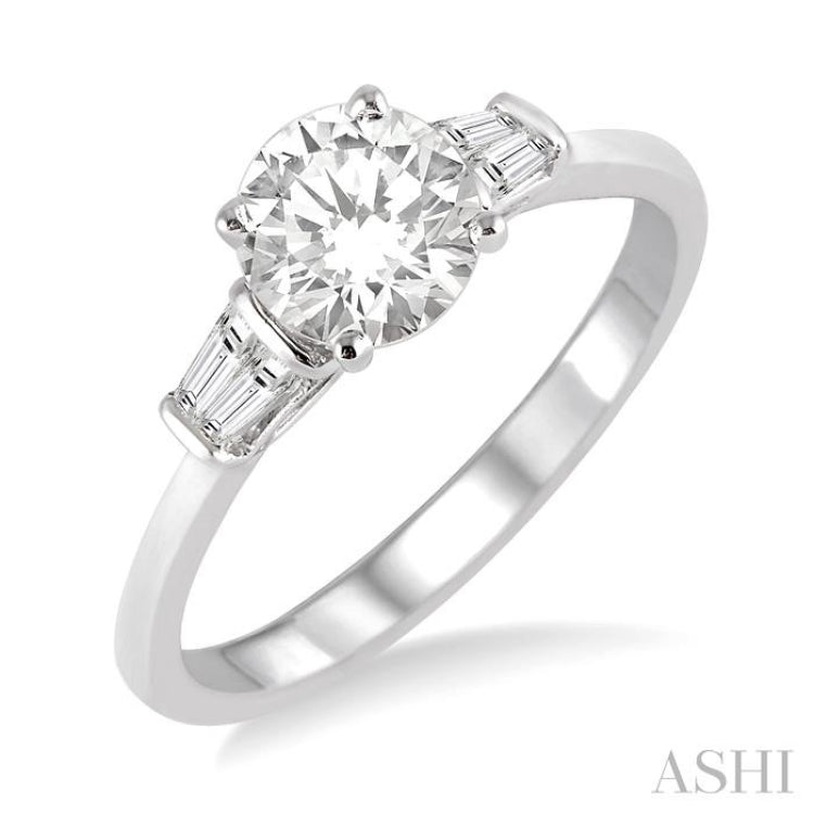 Round Shape Semi-Mount Diamond Engagement Ring