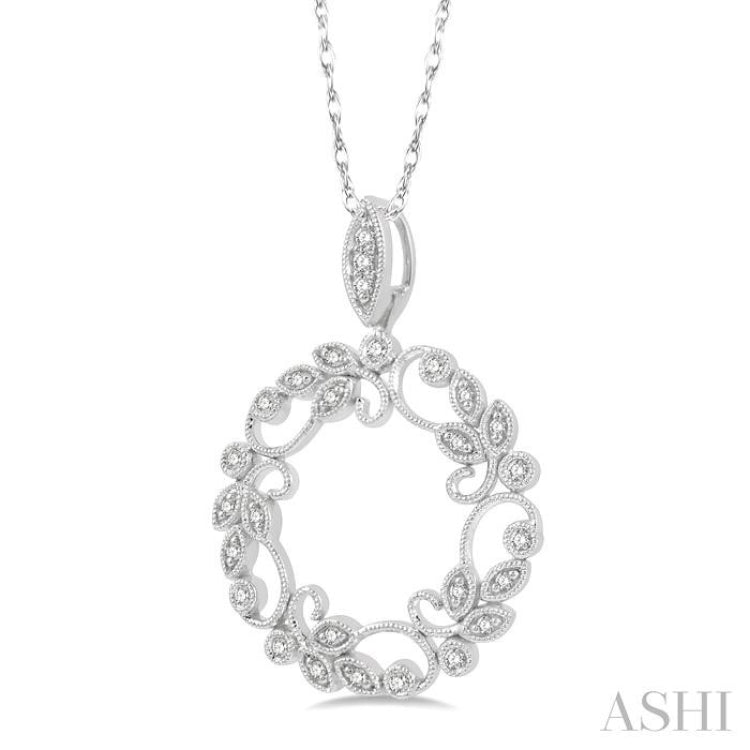 Floral Circle Diamond Fashion Pendant