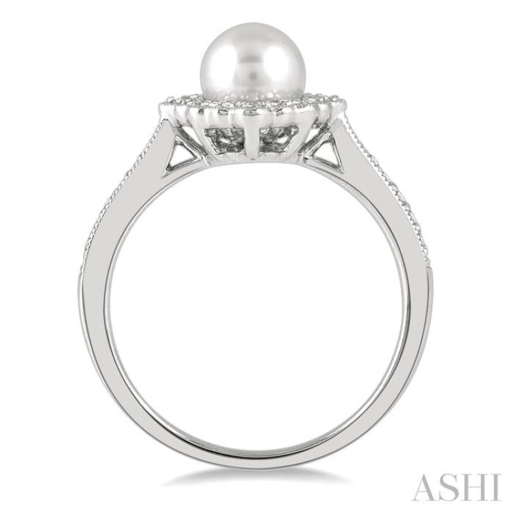 Pearl & Halo Diamond Ring