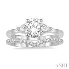 Round Shape Diamond Wedding Set