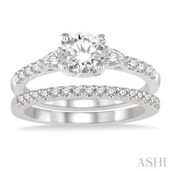 Round Shape Diamond Wedding Set