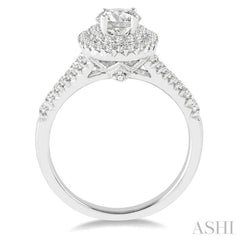 Oval Shape Halo Diamond Engagement Ring