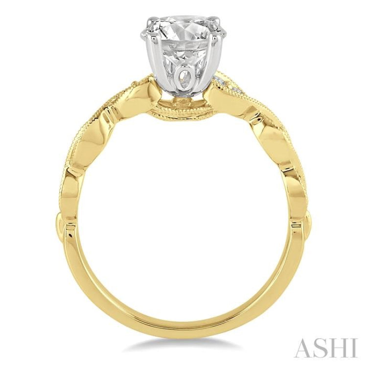 Round Shape Diamond Engagement Ring