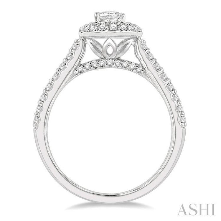 Oval Shape Halo Diamond Engagement Ring