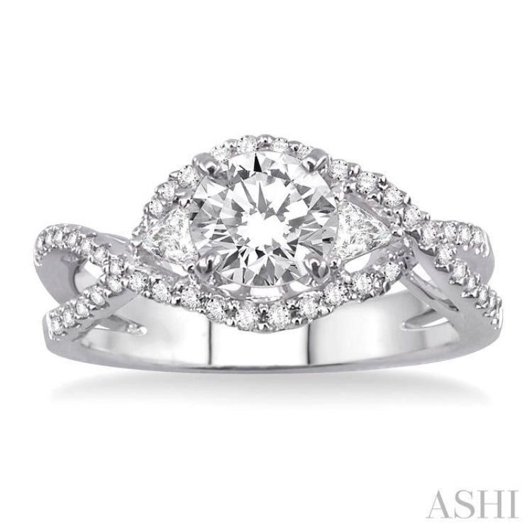 Round Shape Semi-Mount Diamond Engagement Ring